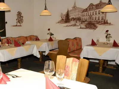 Doppelzimmer für 2 Personen (20 m²) in Bad König 9/10