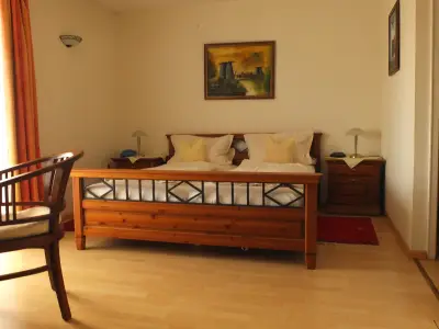 Doppelzimmer für 2 Personen in Bad Krozingen 8/9