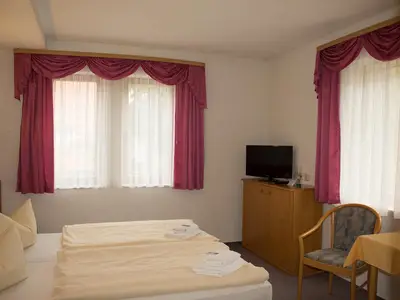 Doppelzimmer für 4 Personen in Bad Langensalza 8/10