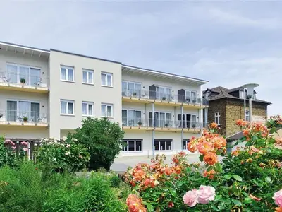 Doppelzimmer für 2 Personen in Stadt Bad Neuenahr-Ahrweiler 2/10