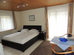 22774409-Doppelzimmer-2-Bad Peterstal-Griesbach-300x225-3