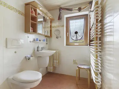 INSIDE, BATHROOM