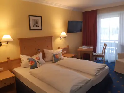 Doppelzimmer mit Balkon im Schlossberghof Marzoll