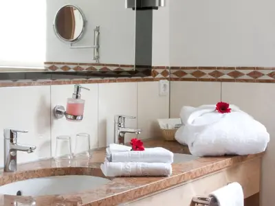 Doppelzimmer Komfort - Badezimmer