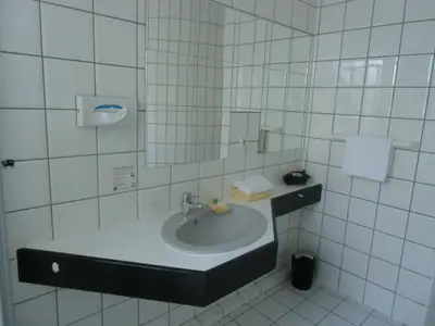 Doppelzimmer für 2 Personen (25 m²) in Bad Sassendorf 7/8