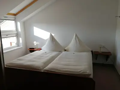 Doppelzimmer für 2 Personen (55 m²) in Bad Sassendorf 3/8