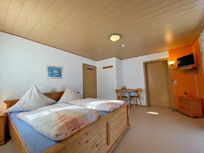 Einzel-/Doppelzimmer