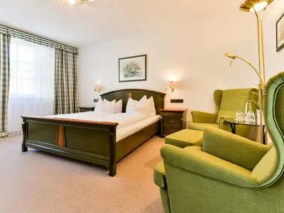 Doppelzimmer für 2 Personen in Bad Urach 8/10