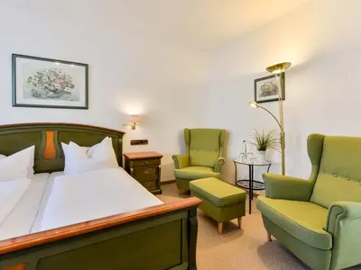Doppelzimmer für 2 Personen in Bad Urach 9/10
