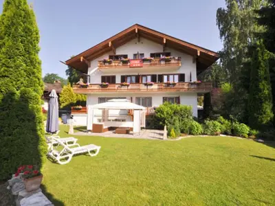 Doppelzimmer für 4 Personen (37 m²) in Bad Wiessee 4/10