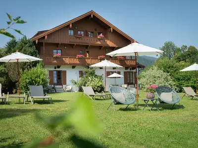 Doppelzimmer für 2 Personen (25 m²) in Bad Wiessee 5/10