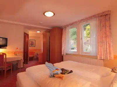 Doppelzimmer für 2 Personen in Bad Wildbad Im Schwarzwald 7/8