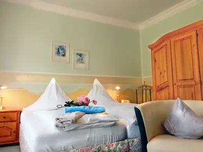 Doppelzimmer für 2 Personen in Bad Wildbad Im Schwarzwald 2/7