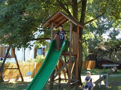 Kinderspielplatz am Hof