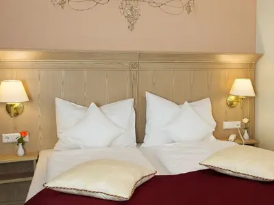 Doppelzimmer für 2 Personen in Baden-Baden 5/6
