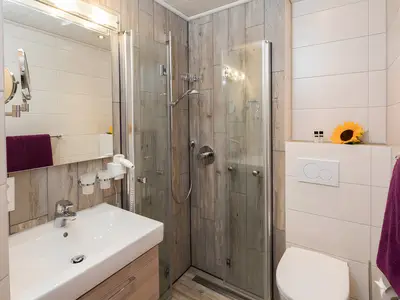 INSIDE, BATHROOM