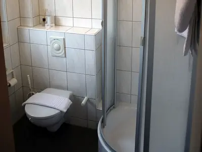 Doppelzimmer für 2 Personen (20 m²) in Balve 6/8