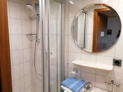 Doppelzimmer für 2 Personen (14 m²) in Bayrischzell 7/10