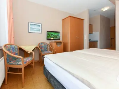 Doppelzimmer für 2 Personen in Bensersiel 6/10