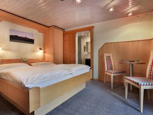 15224714-Doppelzimmer-2-Berchtesgaden-300x225-3