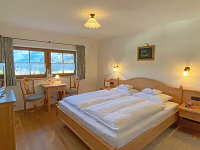 Doppelzimmer mit Panoramafenster