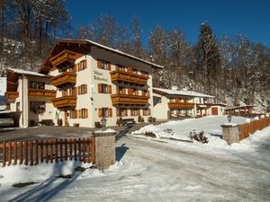 15209579-Doppelzimmer-2-Berchtesgaden-300x225-1