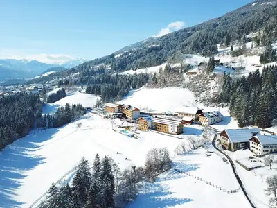 Doppelzimmer für 3 Personen (28 m²) in Berg im Drautal 4/10