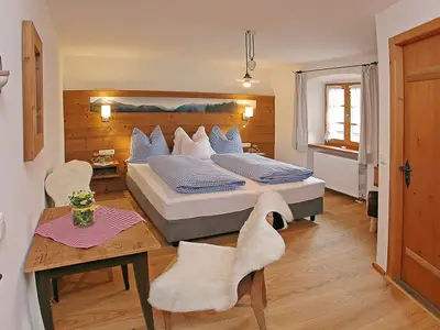 Doppelzimmer für 2 Personen in Bernau am Chiemsee 3/5