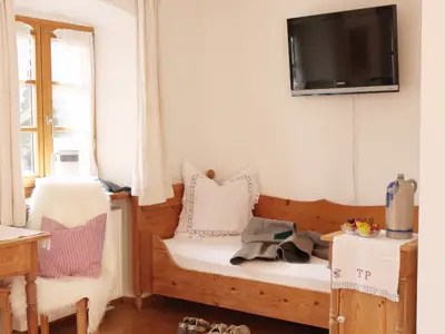 Doppelzimmer für 3 Personen in Bernau am Chiemsee 4/6