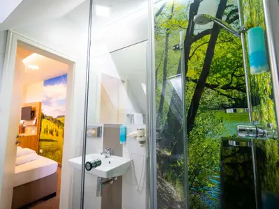 Doppelzimmer Komfort mit Dusche   WC