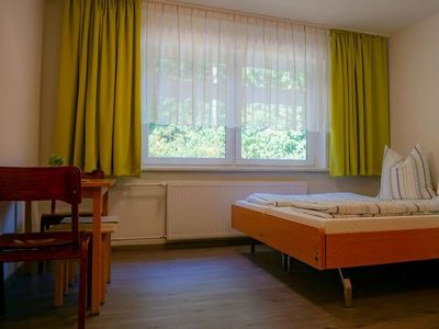 Doppelzimmer für 3 Personen in Bertsdorf-Hörnitz 4/10