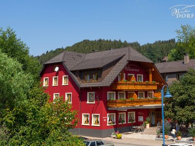 Hirschen Dorfmühle in Biederbach