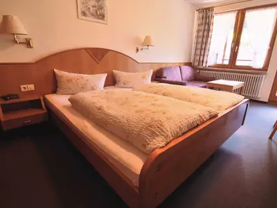 Beispiel      Zimmer 11