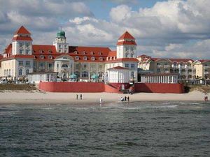 22505921-Doppelzimmer-2-Binz (Ostseebad)-300x225-1