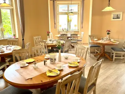 Doppelzimmer für 2 Personen (20 m²) in Binz (Ostseebad) 3/9