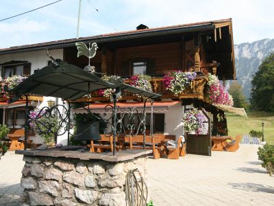 Auf der Terrasse des Loiplstüberls