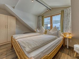 18707538-Doppelzimmer-2-Bodenmais-300x225-4