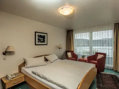 Doppelzimmer für 2 Personen in Bodman-Ludwigshafen 9/10
