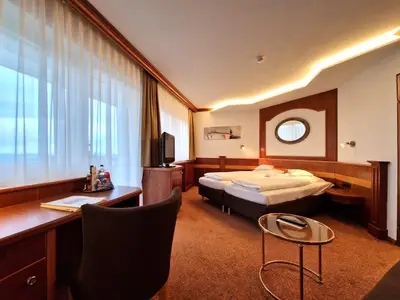 Doppelzimmer für 3 Personen in Boll 6/8