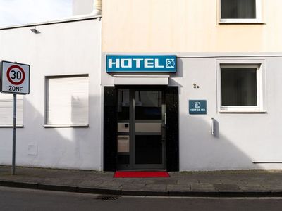 Doppelzimmer für 2 Personen (15 m²) in Bonn 2/10