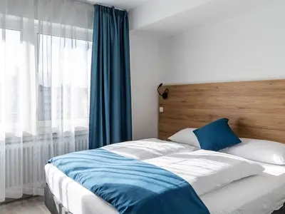 Doppelzimmer für 2 Personen (16 m²) in Bonn 6/10