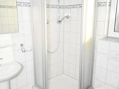 Doppelzimmer für 2 Personen (8 m²) in Borkum 4/6