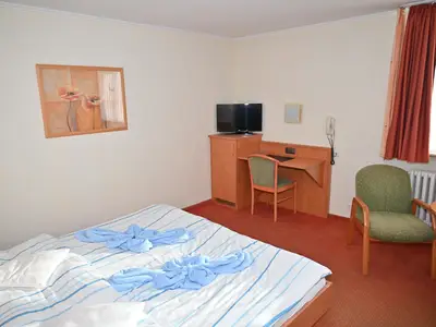 Doppelzimmer für 2 Personen (8 m²) in Borkum 2/6