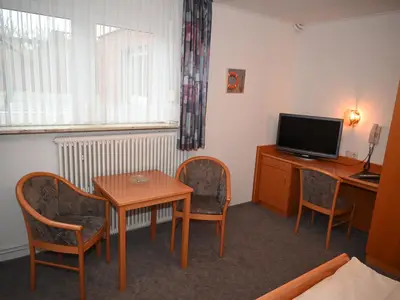 Doppelzimmer für 2 Personen (8 m²) in Borkum 2/7