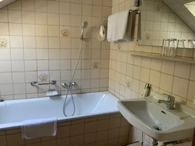Doppelzimmer für 2 Personen (15 m²) in Brilon 5/5