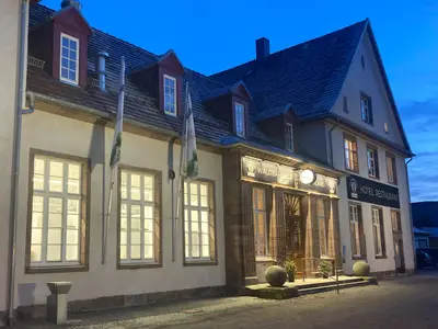 Doppelzimmer für 2 Personen (16 m²) in Brilon 2/10