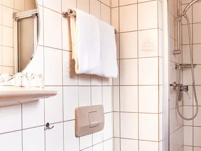 Doppelzimmer mit Balkon
