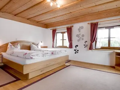 Doppelzimmer für 2 Personen (40 m²) in Burgberg im Allgäu 2/10