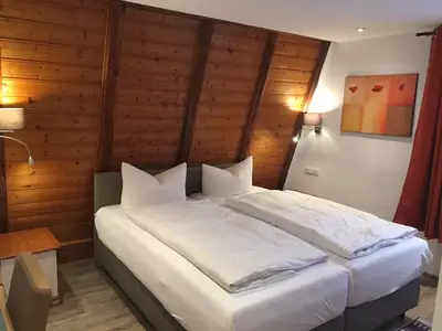 Zimmer 107