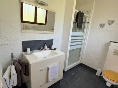Doppelzimmer für 2 Personen (12 m²) in Castellane 7/10